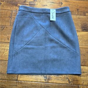 Simplee Apparel Grey Suede-Look Panel Mini Skirt